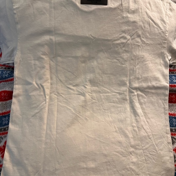 Essential - Picture 3 of 3